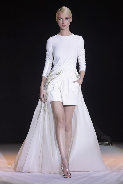Stephane Rolland Spring 2018 Couture at PFW