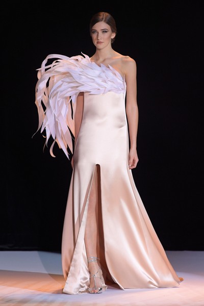 Stephane Rolland Spring 2018 Couture at PFW