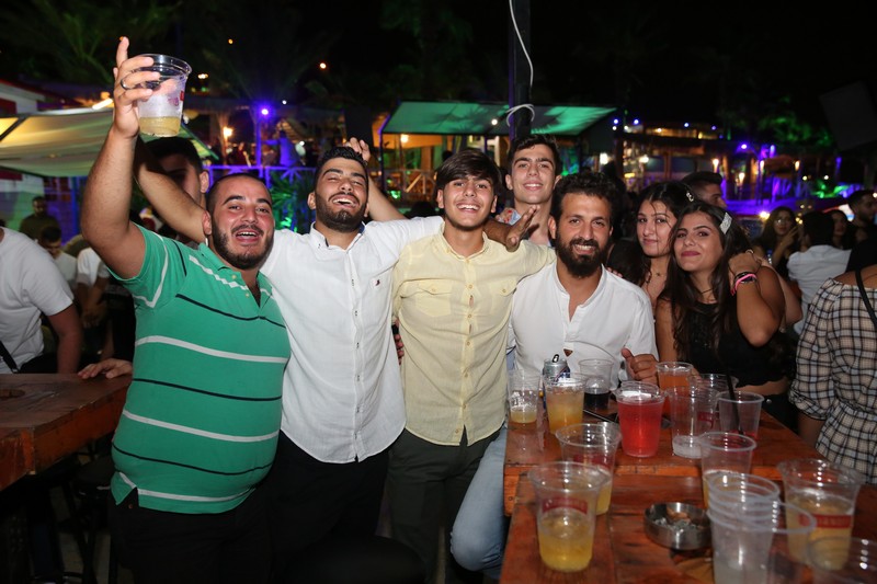 MOVE A closing Summer Party