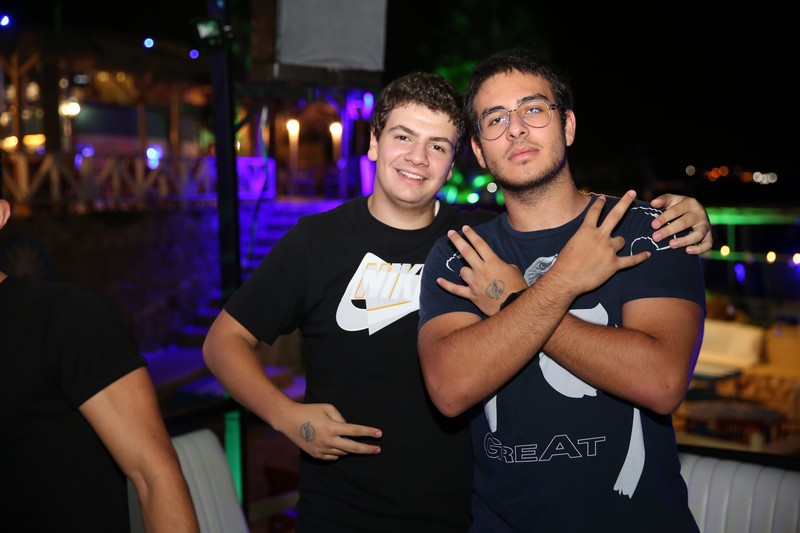MOVE A closing Summer Party
