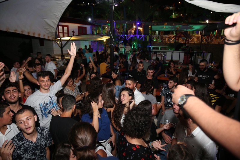 MOVE A closing Summer Party