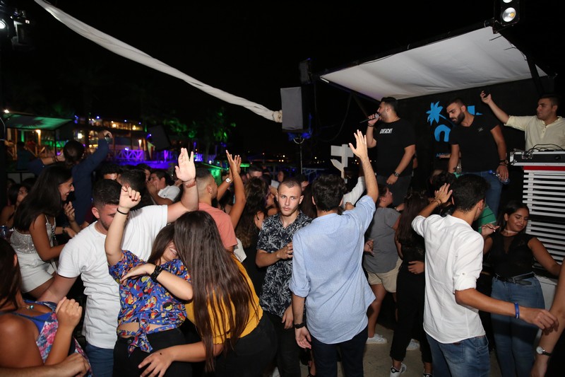 MOVE A closing Summer Party