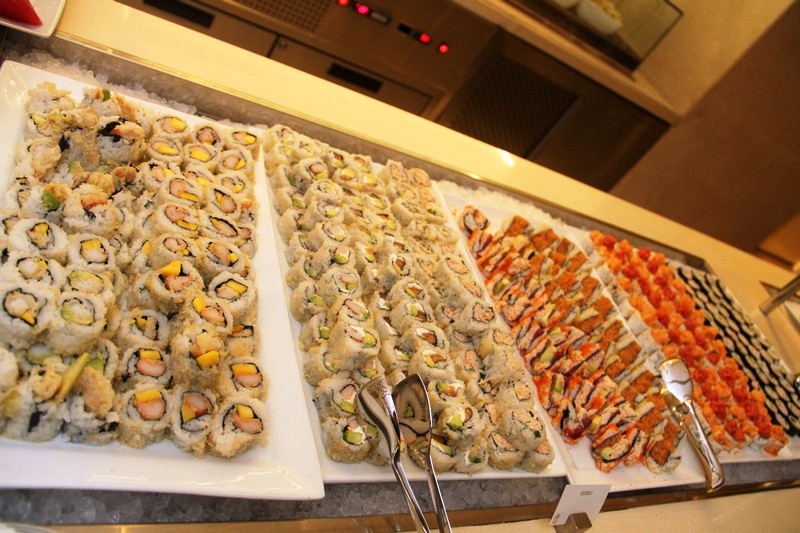 Sushi Night at Mosaic