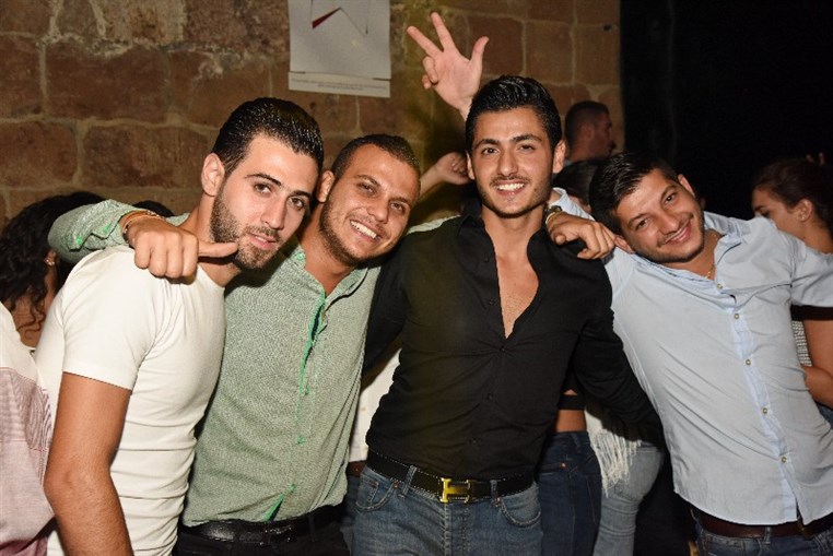 Taiga Batroun On Saturday Night