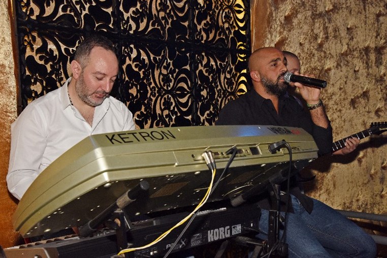 Taiga Batroun On Saturday Night