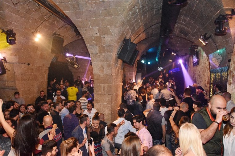 Taiga Batroun on Saturday Night