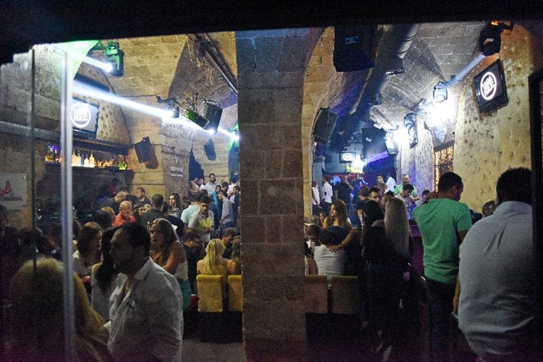 Taiga Batroun On Saturday Night