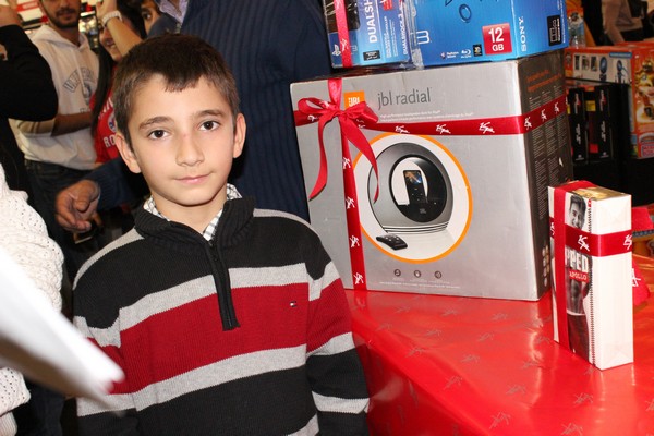 Tanguy in Virgin Megastore