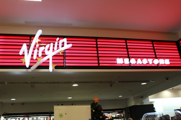 Tanguy in Virgin Megastore