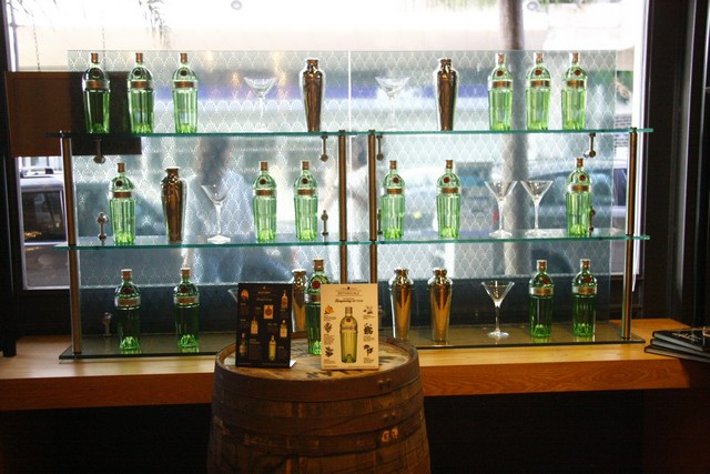 A Fine Drinking evening with Tanqueray No TEN