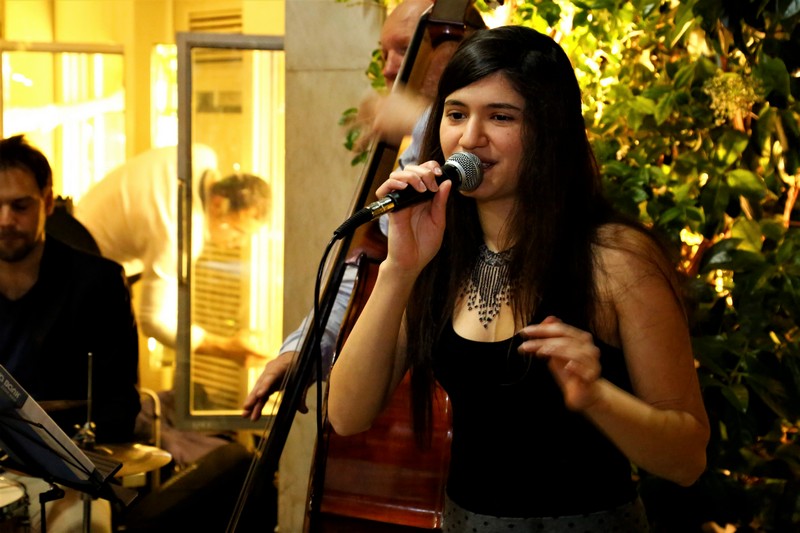 Jazz & BBQ Night at The BeazBee