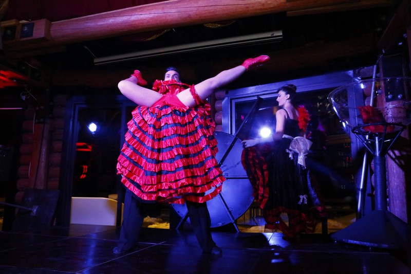 La Folie Rouge at The Notch