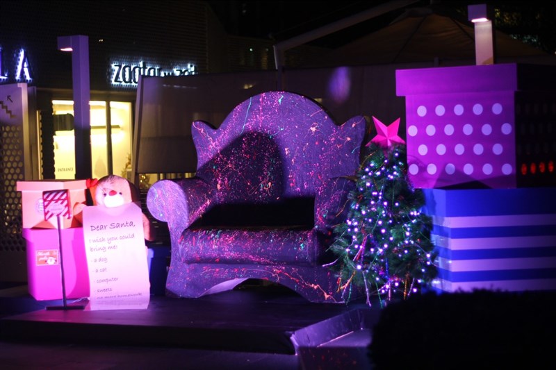 Christmas decoration by Classy Solutions at Zaitunay Bay