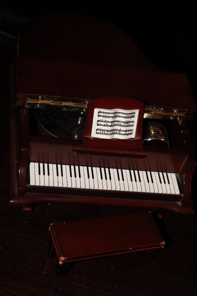 Titanic Piano Bar on Saturday Night