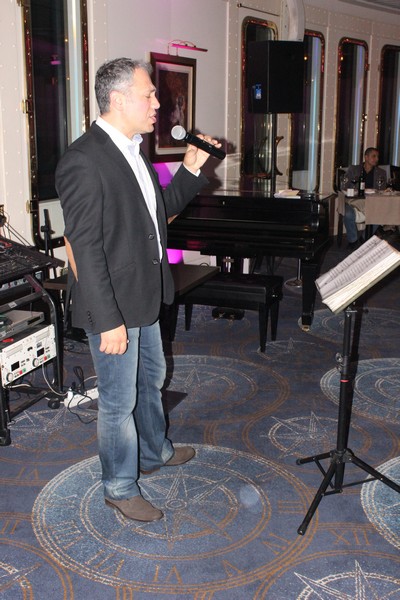 Titanic Piano Bar on Saturday Night
