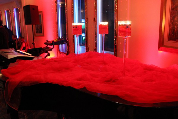 Valentine at Titanic Piano Bar