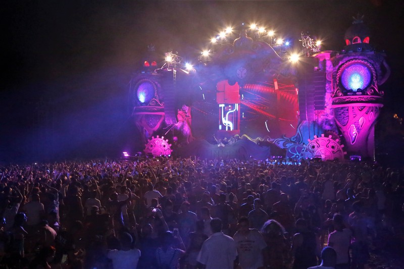 Unite With Tomorrowland