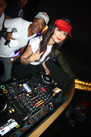 TNT at Aura