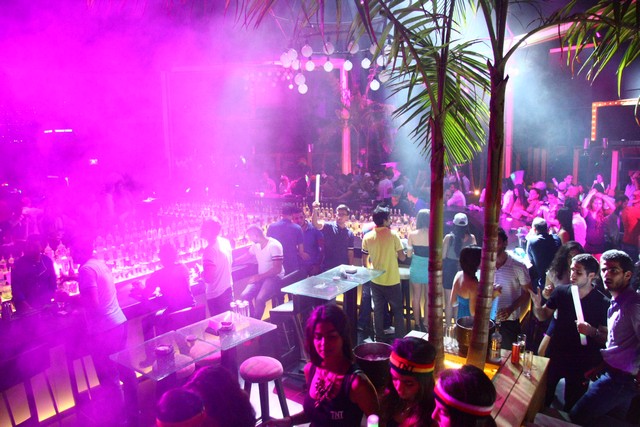 TNT at Aura