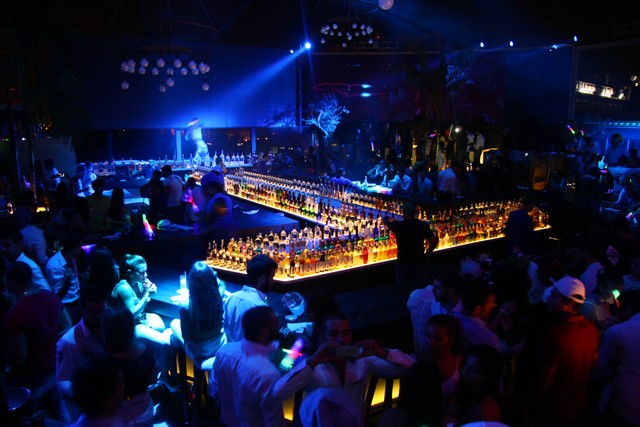 TNT at Aura