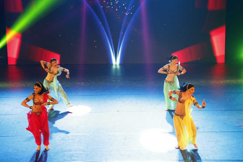 TODES au Casino Du Liban