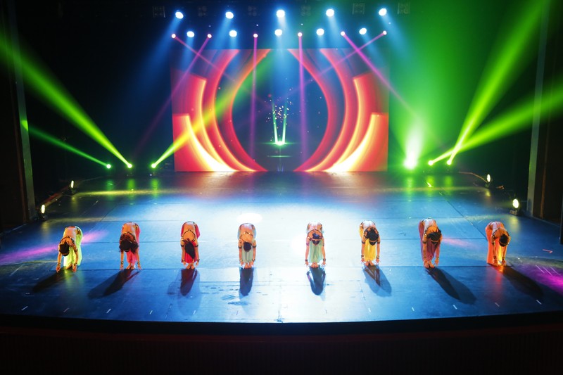 TODES au Casino Du Liban