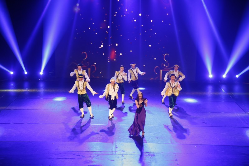 TODES au Casino Du Liban