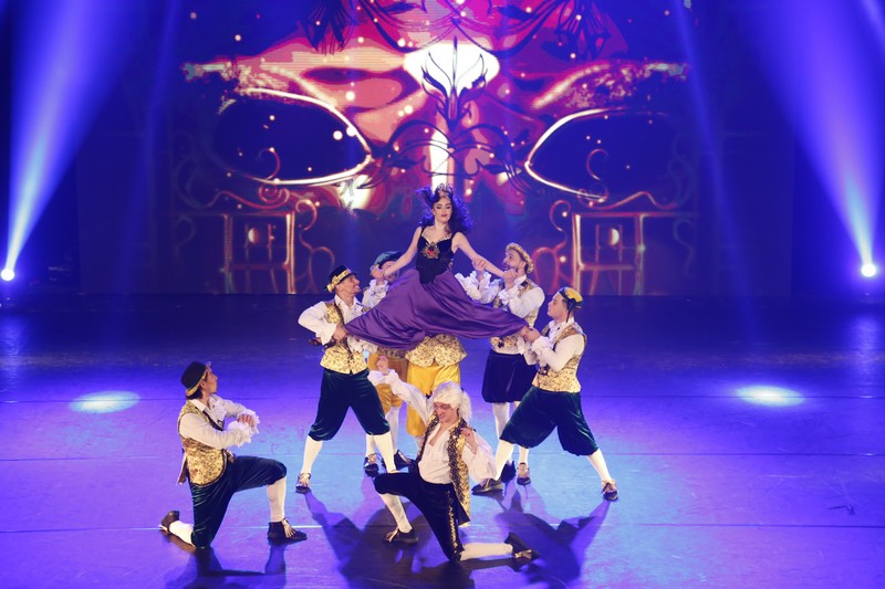 TODES au Casino Du Liban