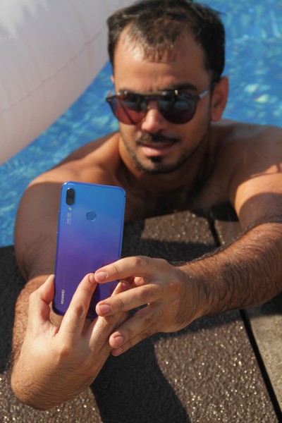 Veer on Sunday-Selfies Taken by Huawei nova 3i