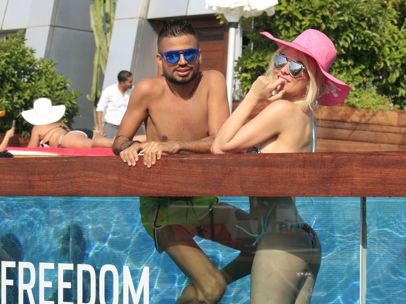 Marilyn Monroe Meets Veer