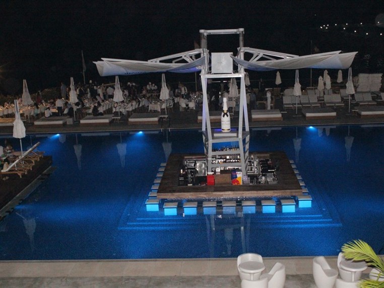Haigazian University Prom at Veer 