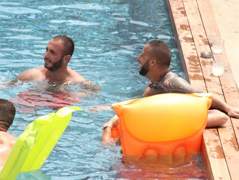 The AB Brothers at Veer