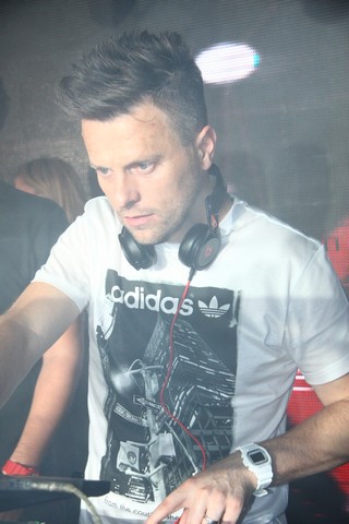 Hollaphonic at White Beirut