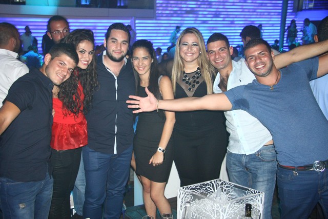 Hollaphonic at White Beirut