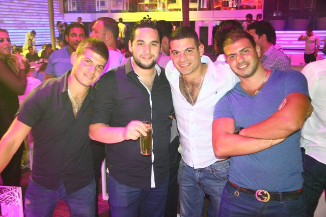 Hollaphonic at White Beirut