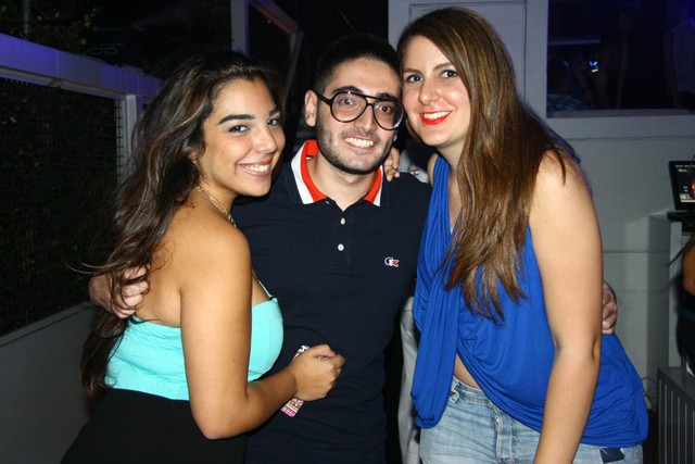 Hollaphonic at White Beirut
