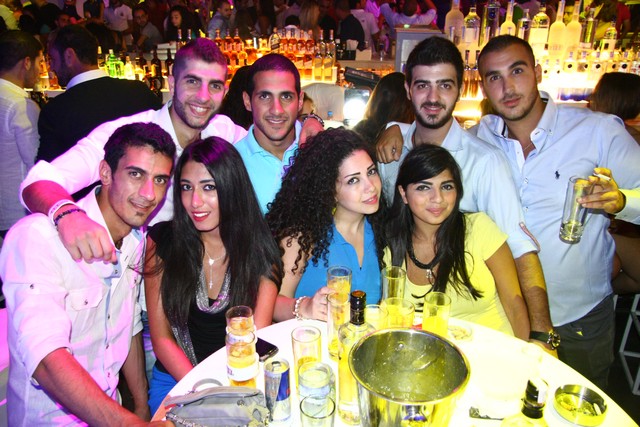 Hollaphonic at White Beirut
