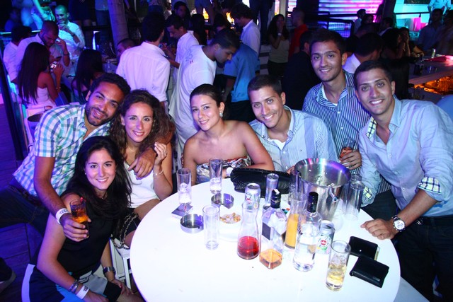 Hollaphonic at White Beirut