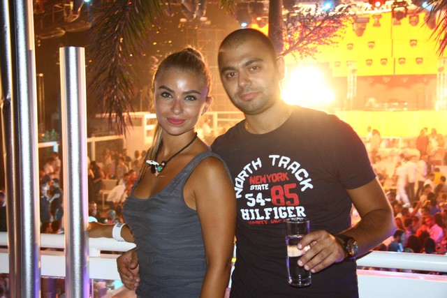 Hollaphonic at White Beirut