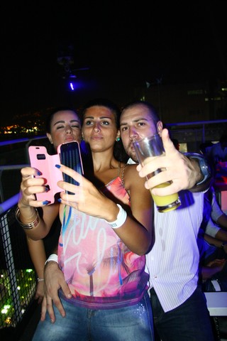 Hollaphonic at White Beirut