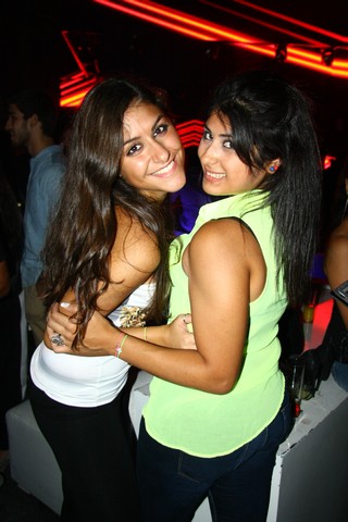 Hollaphonic at White Beirut