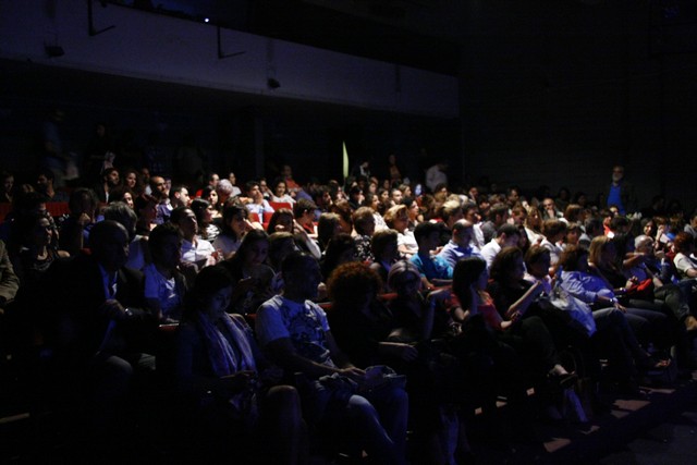 Znoud El Sitt at Theatre Monot