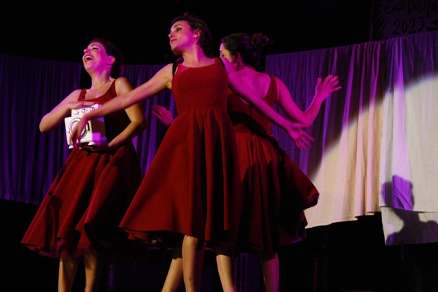 Znoud El Sitt at Theatre Monot