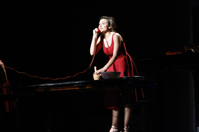Znoud El Sitt at Theatre Monot