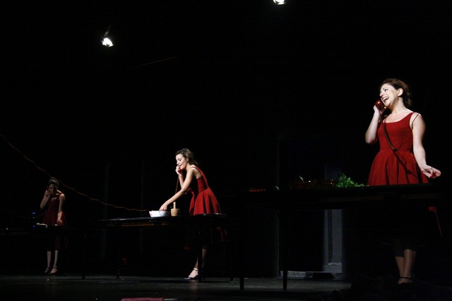 Znoud El Sitt at Theatre Monot