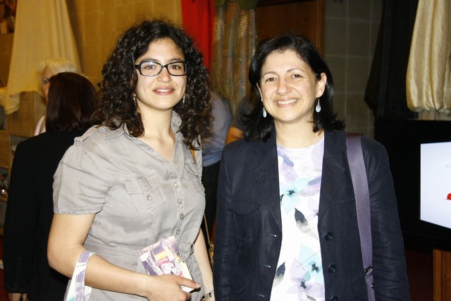 Znoud El Sitt at Theatre Monot