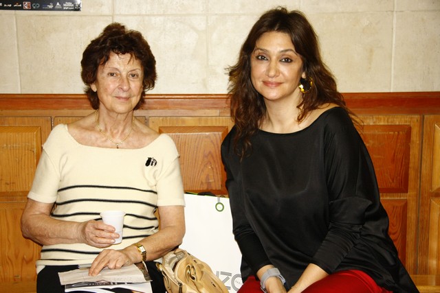 Znoud El Sitt at Theatre Monot