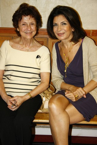 Znoud El Sitt at Theatre Monot