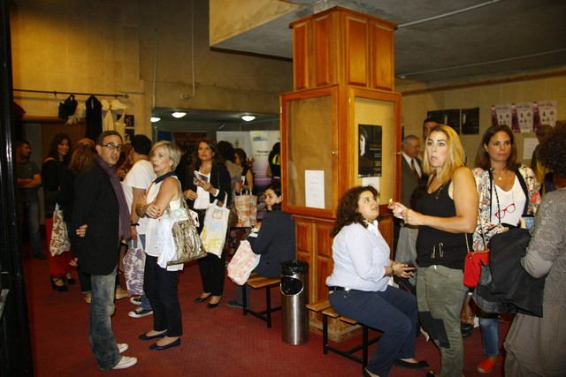 Znoud El Sitt at Theatre Monot