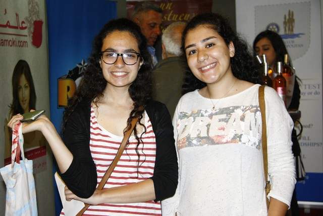 Znoud El Sitt at Theatre Monot
